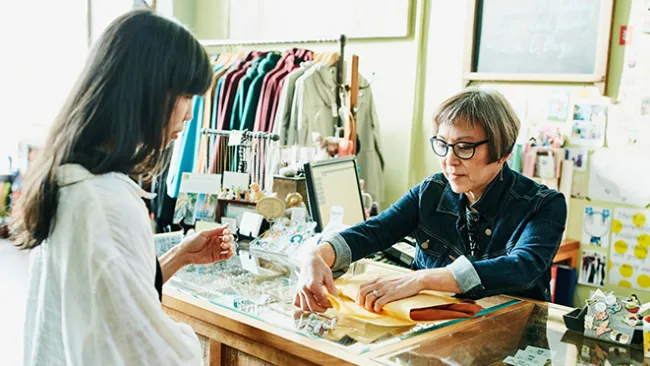 3 ways to compete with big-box retail through better CX