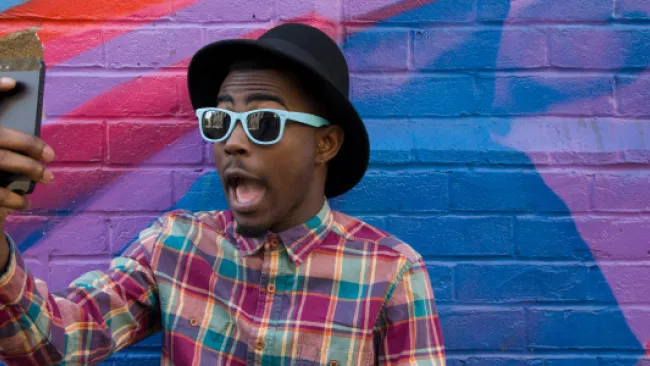 4 Ways to Define Your 5G Customer Experience (Before a Competitor Does It for You)